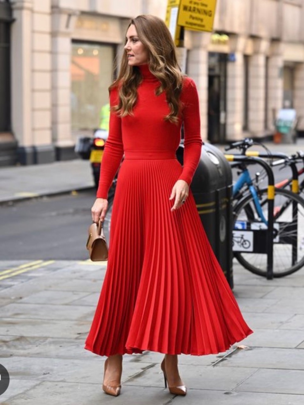 Christopher Kane Red Skirt As Seen On Kate Middleton!